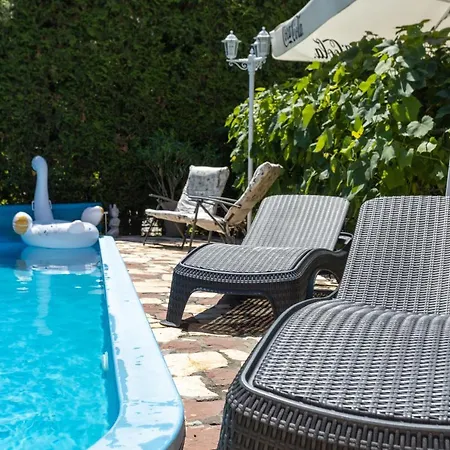 Hotel Illes