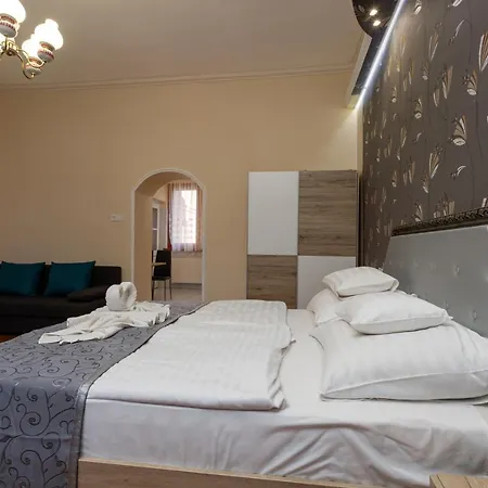 Hotel Illes