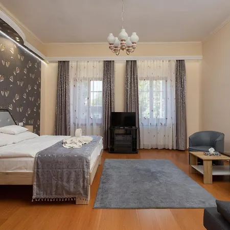 Hotel Illes