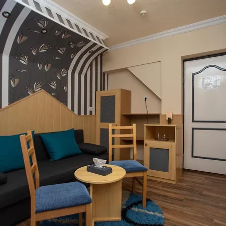 Illes 3* Szeged