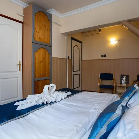 Hotel Illes 3*