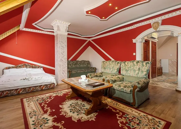 Ξενοδοχείο Illes 3*