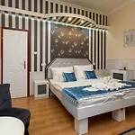 Hotel Illés