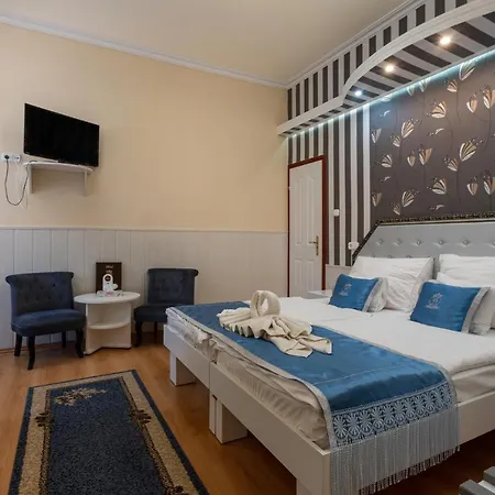 Hotel Illes 3*