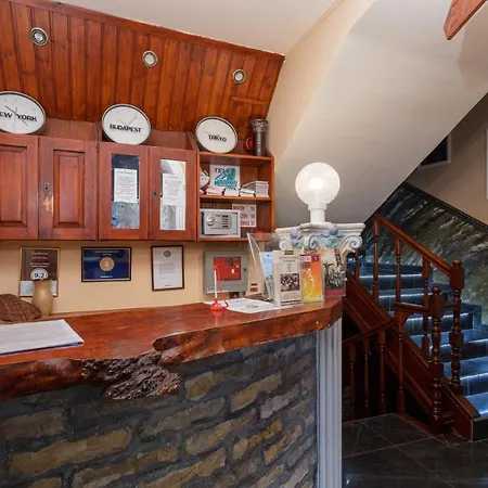 Illes Hotel Segedyn