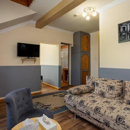Hotel Illes 3*